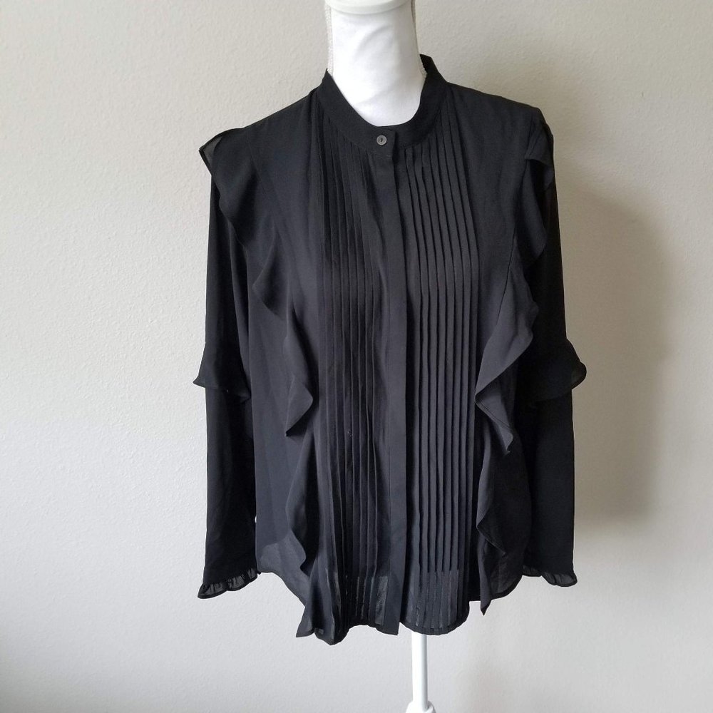 Avec Les Filled Large Black Ruffle Blouse